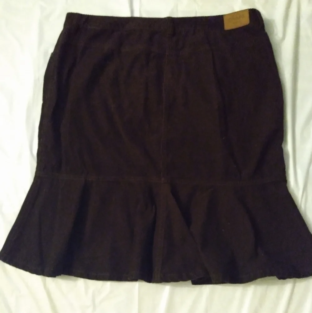 Chaps Demin Corduroy Skirt, 16, Chocolate Brown, pre-owned